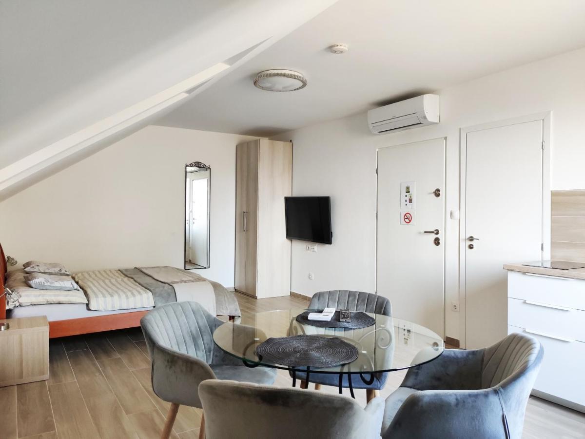 Dali Apartment センテンドレ エクステリア 写真