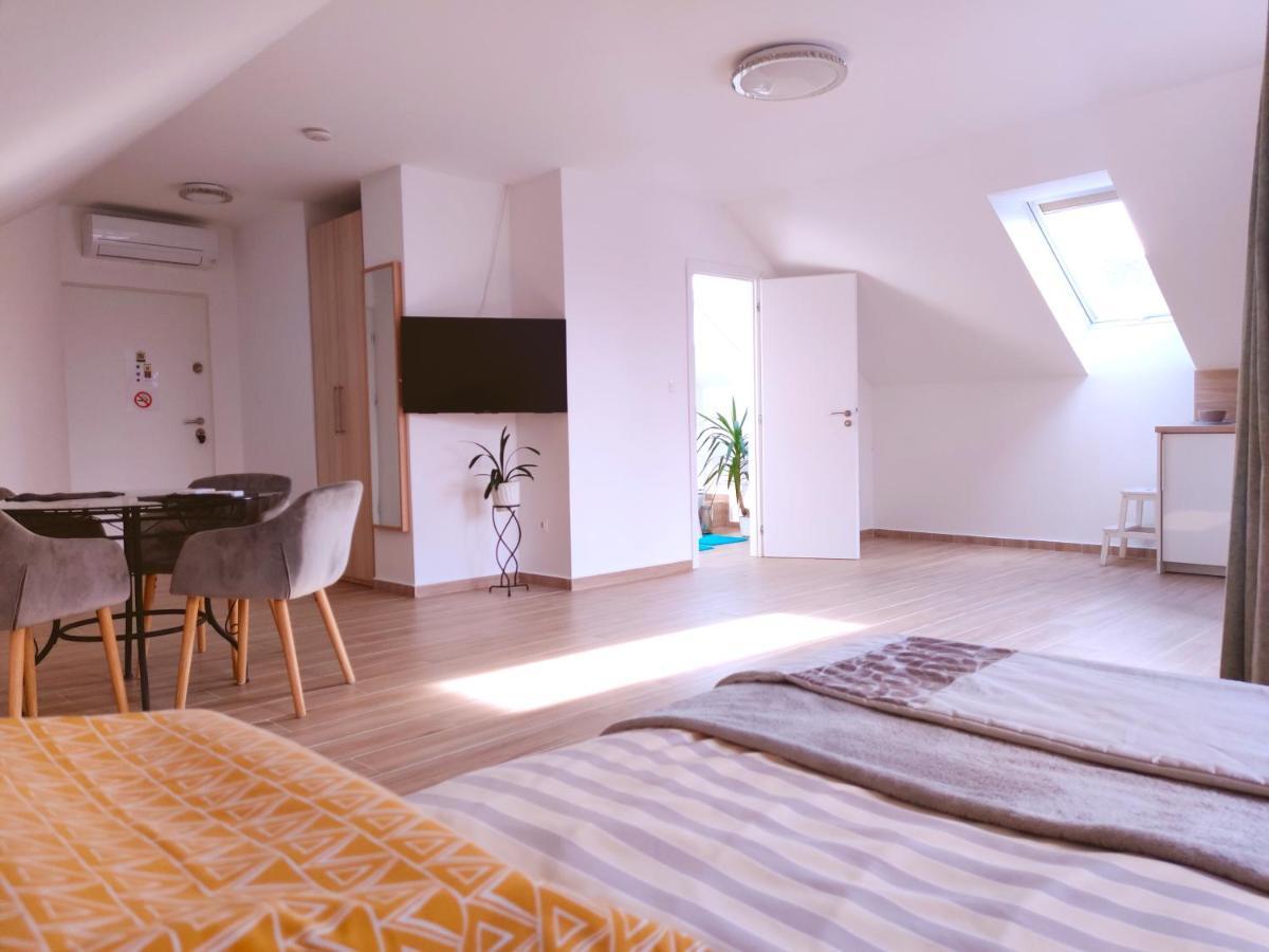 Dali Apartment センテンドレ エクステリア 写真